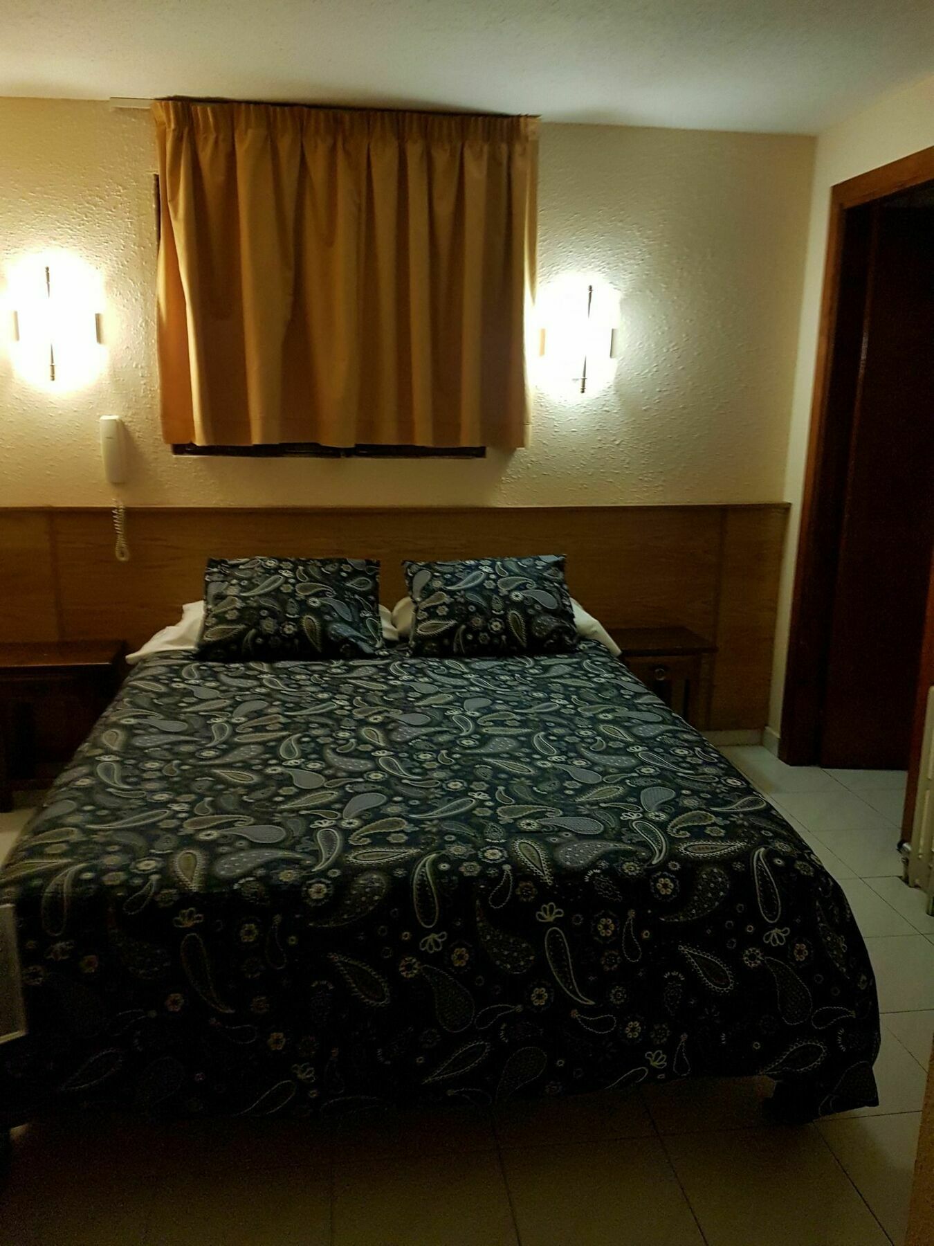 Hotel Аринсал Екстериор снимка